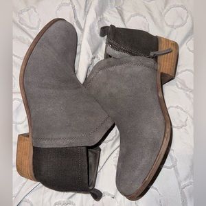TOMS booties